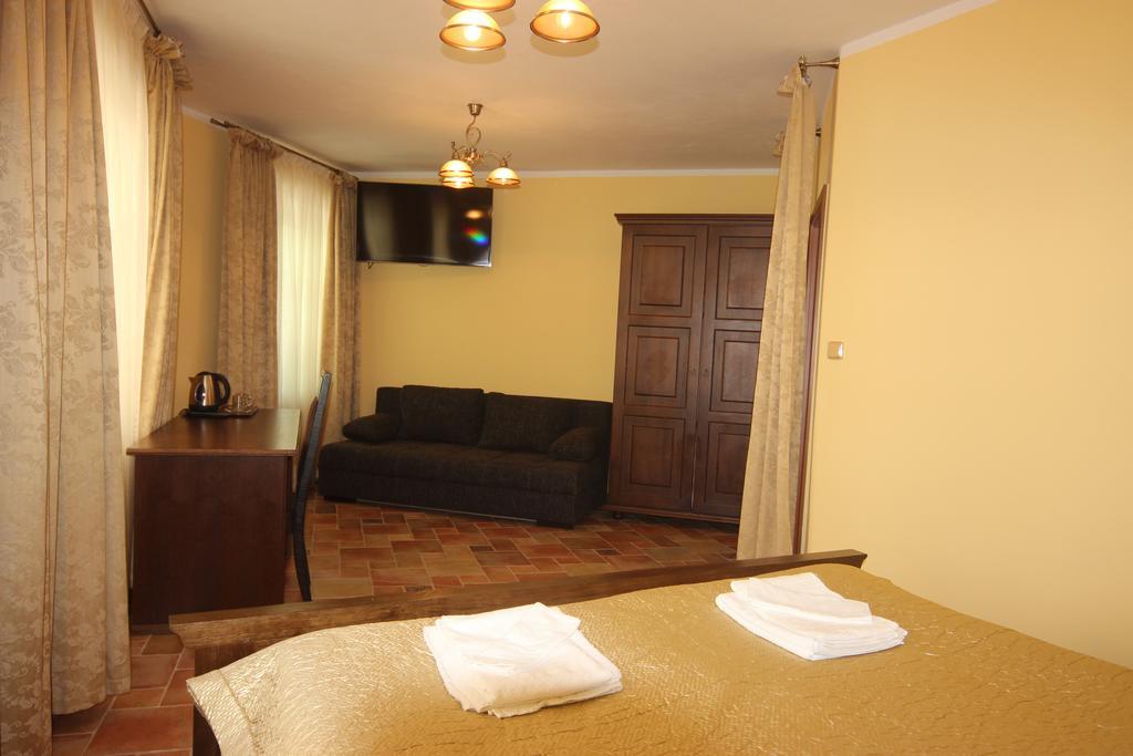 Hotel Pelikán Třeboň Habitación foto