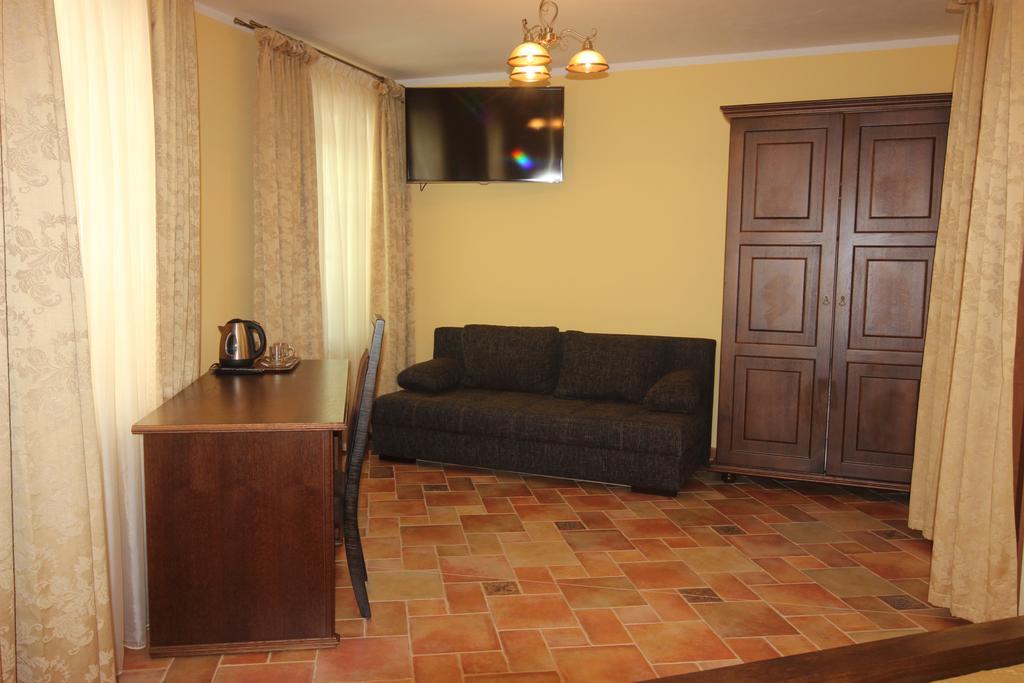 Hotel Pelikán Třeboň Habitación foto