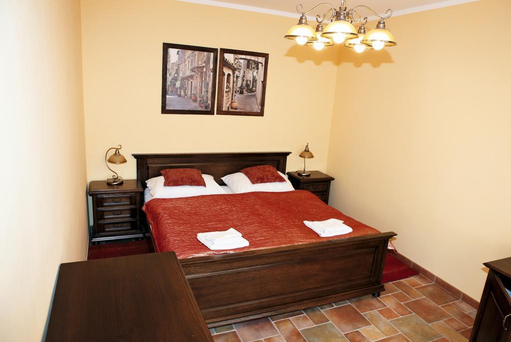 Hotel Pelikán Třeboň Habitación foto